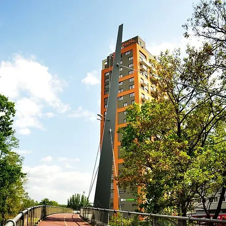 Apartment Freyova 25 Prague