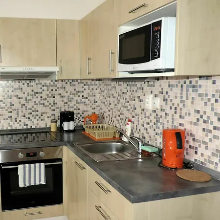Apartment Freyova 25 Apartment *