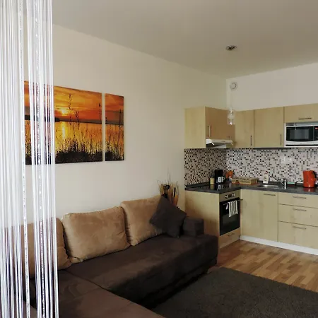 Apartment Freyova 25 *