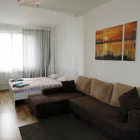 Freyova 25 Lägenhet Prag